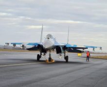 Un avion militar ucrainean a aterizat în România. Pilotul se află în custodia autorităţilor militare românești