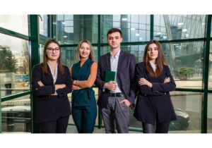 Практика: потерянное время или начало карьеры? Узнай истории 4 сотрудников Microinvest