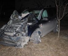 Accident cu implicarea unui Land Rover: mașina aparține unui polițist, care ar fi fugit de la locul faptei