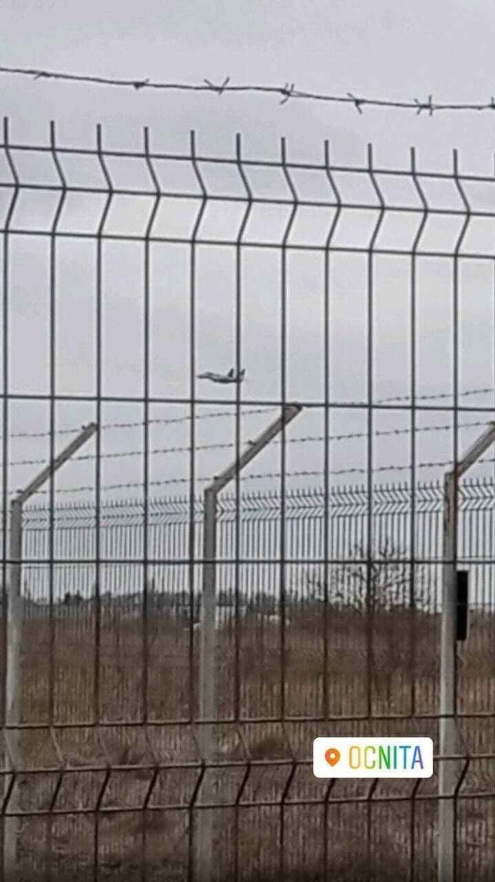 В Молдове увидели украинский военный самолет? Что ответили в минобороны