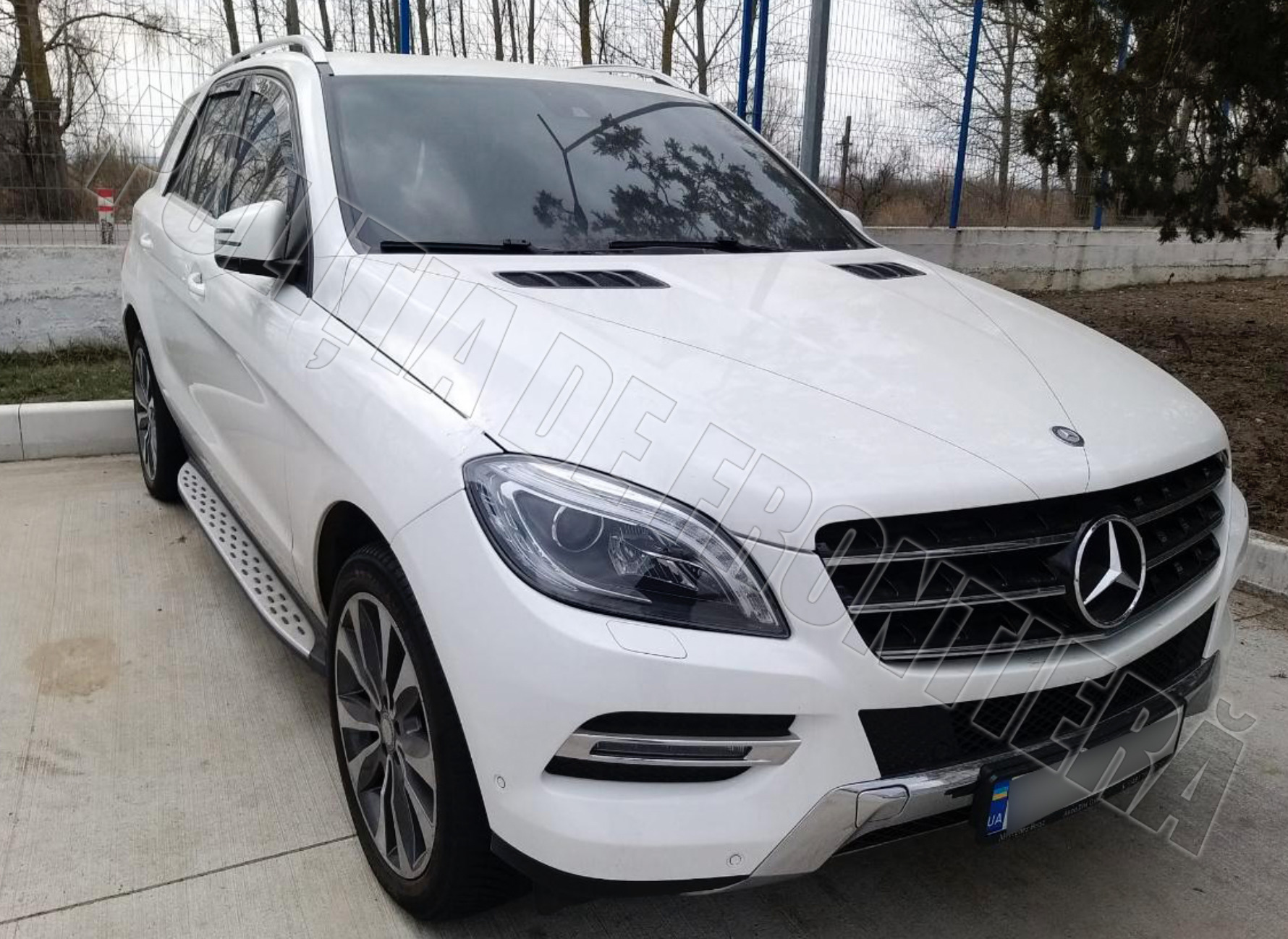 FOTO Şase automobile căutate de Interpol au încercat să intre în R. Moldova dinspre Ucraina