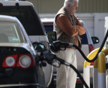 Motorina, tot mai scumpă decât benzina. Au fost prezentate noile prețuri la carburanți 