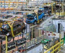 Завод Renault в Москве возобновил работу
