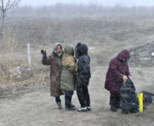 VIDEO O refugiată din Ucraina – jefuită, în timp ce era transportată de la vama Leușeni spre Chișinău