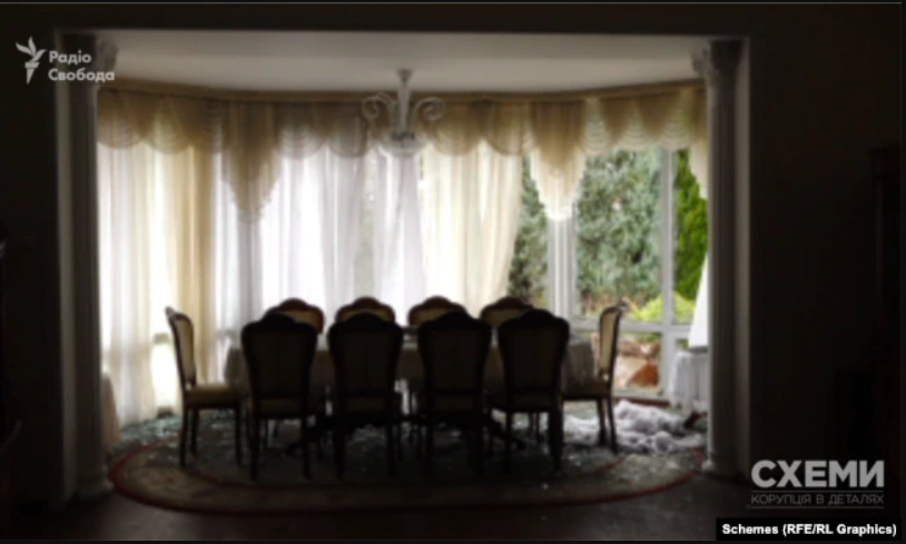 Casa ex-premierului Ucrainei a fost avariată de o rachetă. Acesta a plecat în Moldova