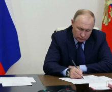 Путин подписал закон об изъятии денег со счетов чиновников-коррупционеров