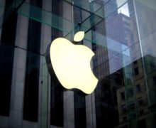 Никаких айфонов. Компания Apple приостановила продажи своей продукции в России