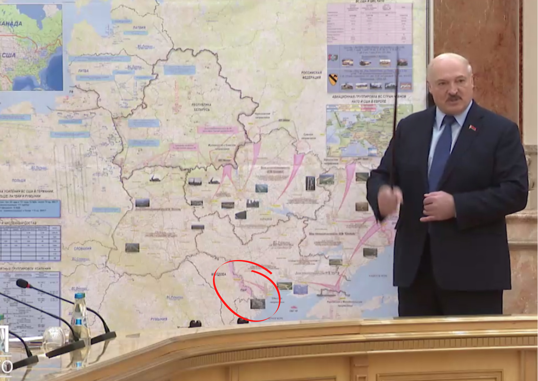 (ФОТО, ВИДЕО) Из Одессы — на Молдову? Лукашенко показал на Совбезе карту военного обострения с «красными стрелками»