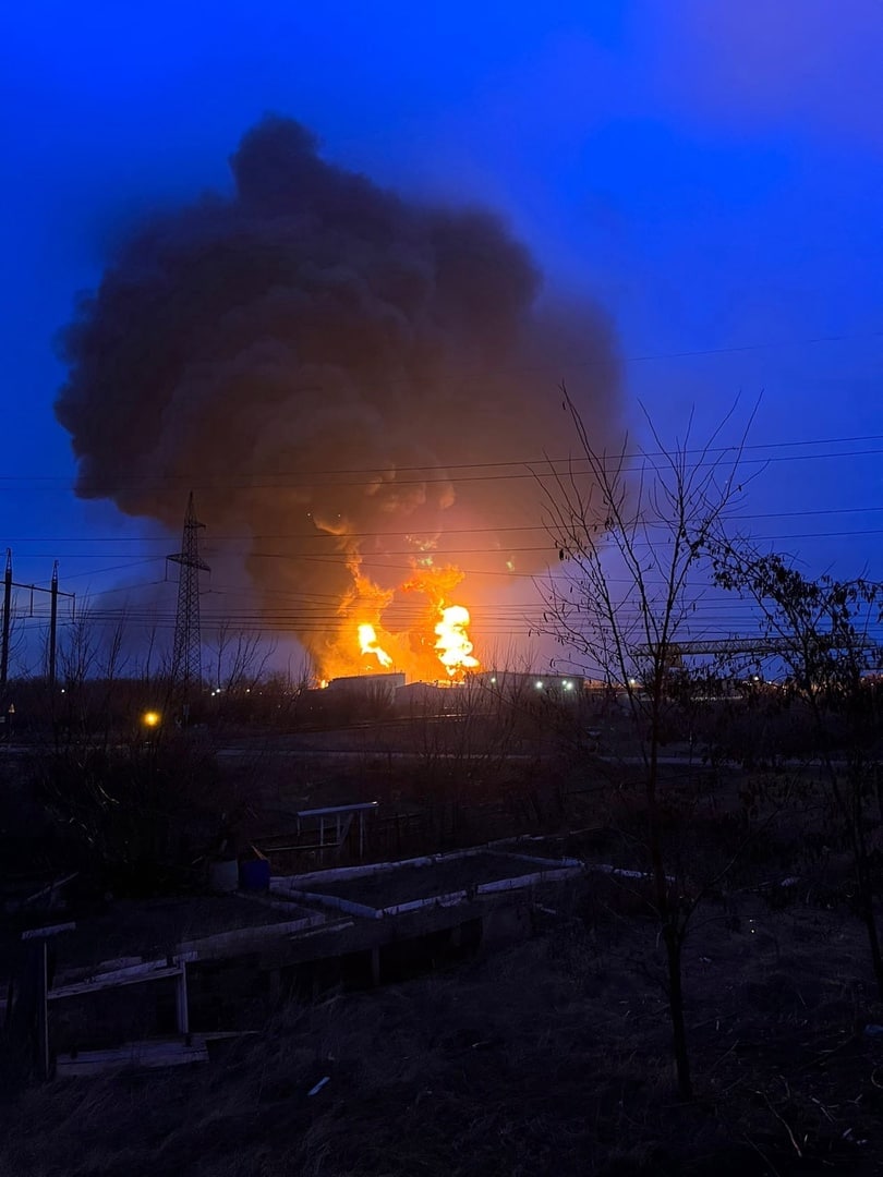 Incendiu la un depozit ​de petrol din oraşul rusesc Belgorod. Ucraina, acuzată că ar fi atacat cu două elicoptere