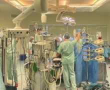 Врачи Молдовы и Румынии впервые обменялись органами для трансплантации