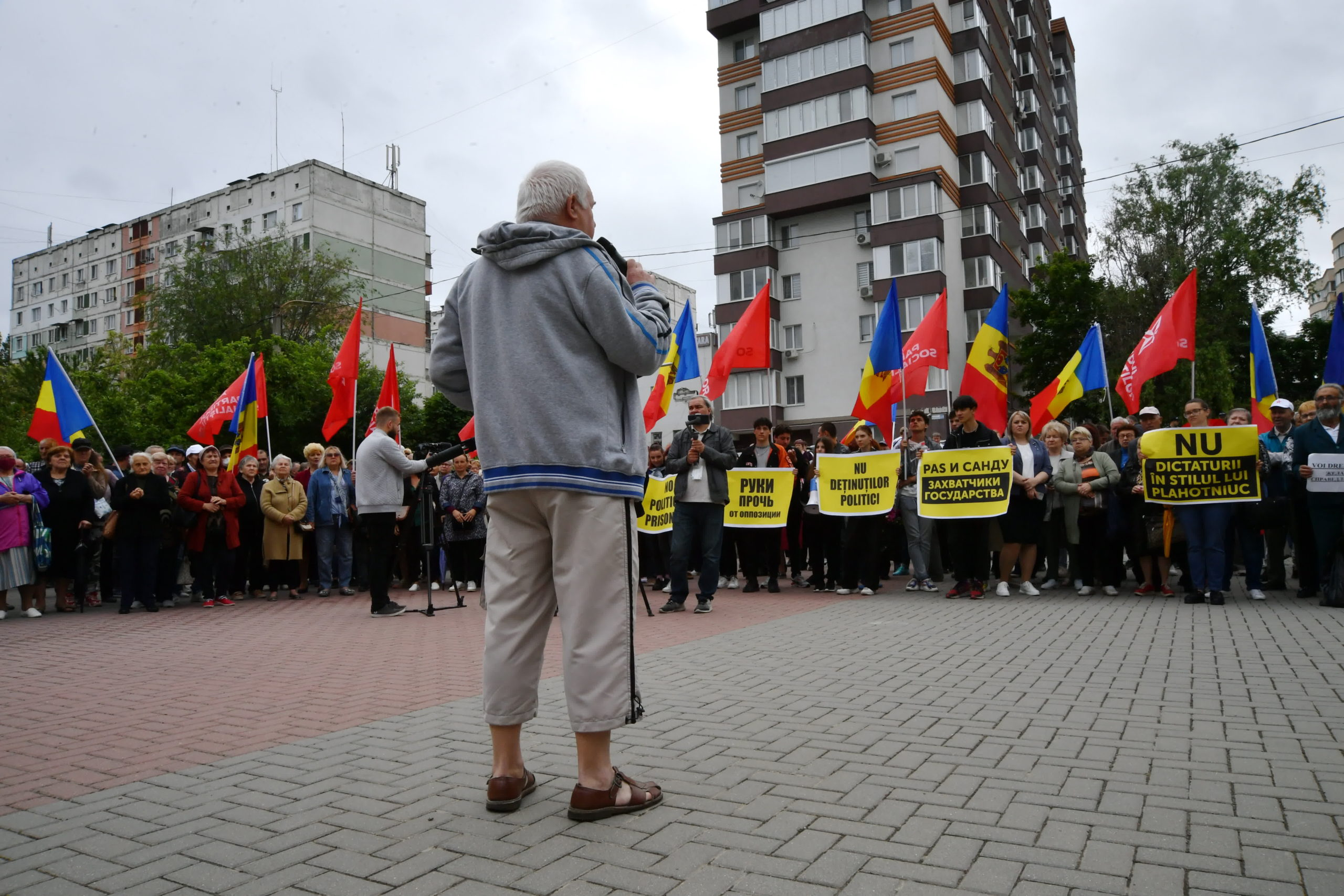 Додон, Чебан и гомофобия. Работает ли в Молдове аргумент «во всем виноваты ЛГБТ»