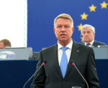 «Это правильно». Йоханнис поддержал резолюцию Европарламента о предоставлении Молдове и Украине статуса кандидатов