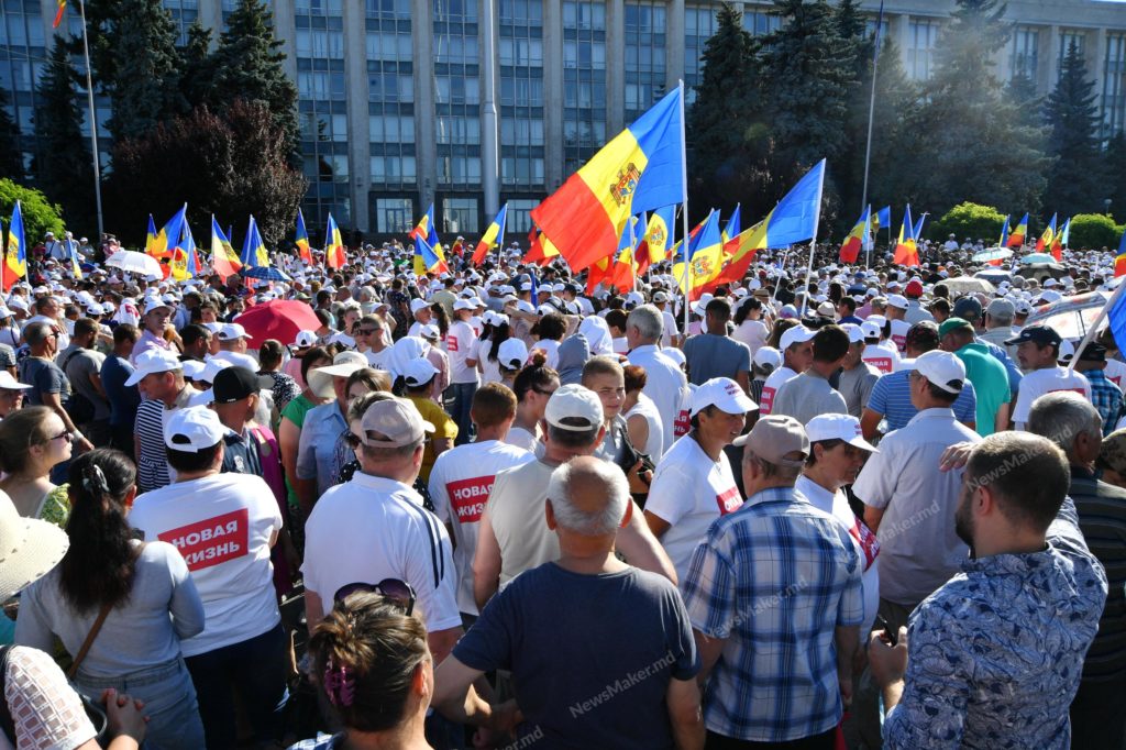 (FOTO) Rezoluția adoptată la finalul protestului organizat de Partidul „ȘOR” în Piața Marii Adunări Naționale
