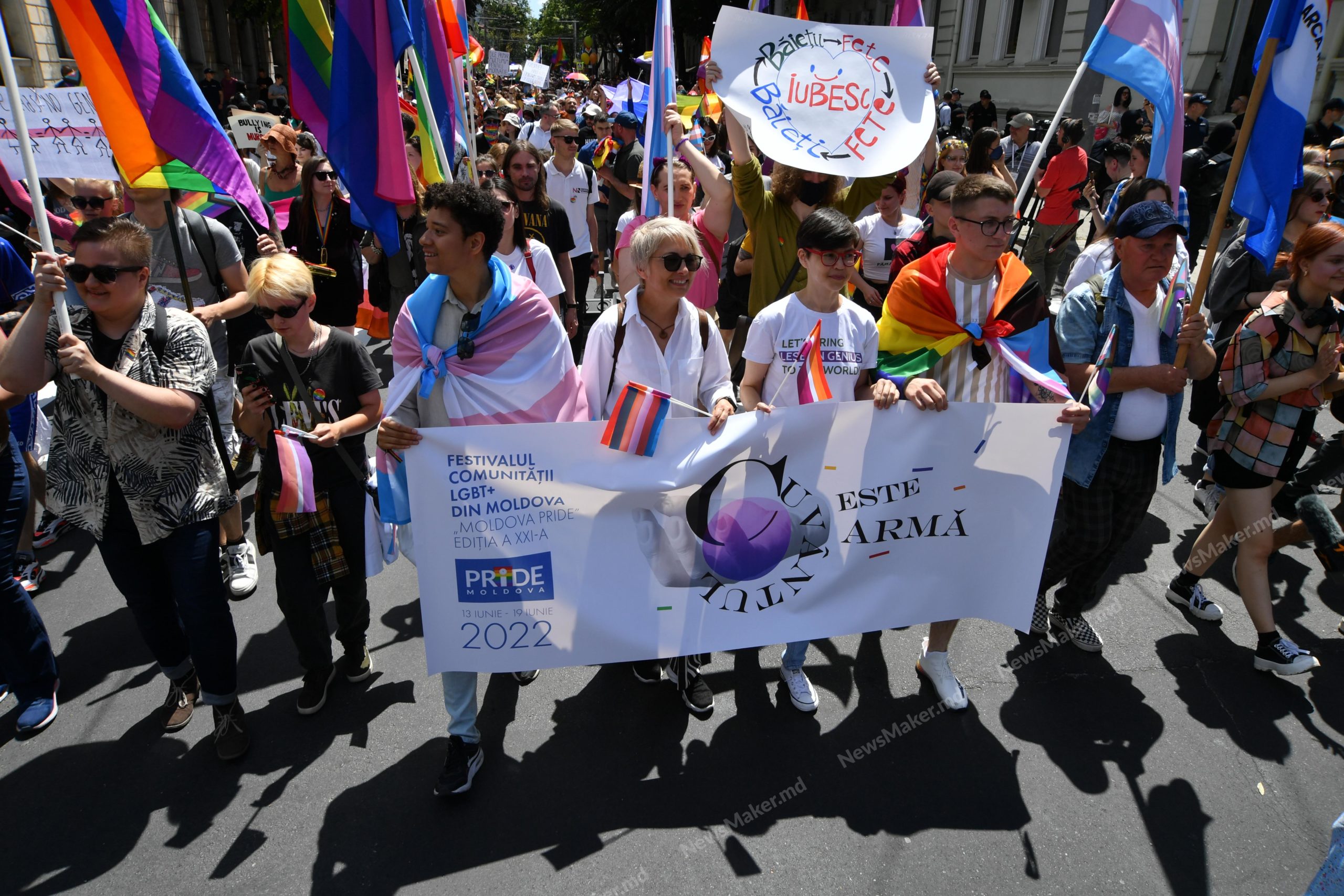 Prima paradă LGBT+ la Chișinău după doi ani de pandemie. Cum a fost? FOTOREPORTAJ