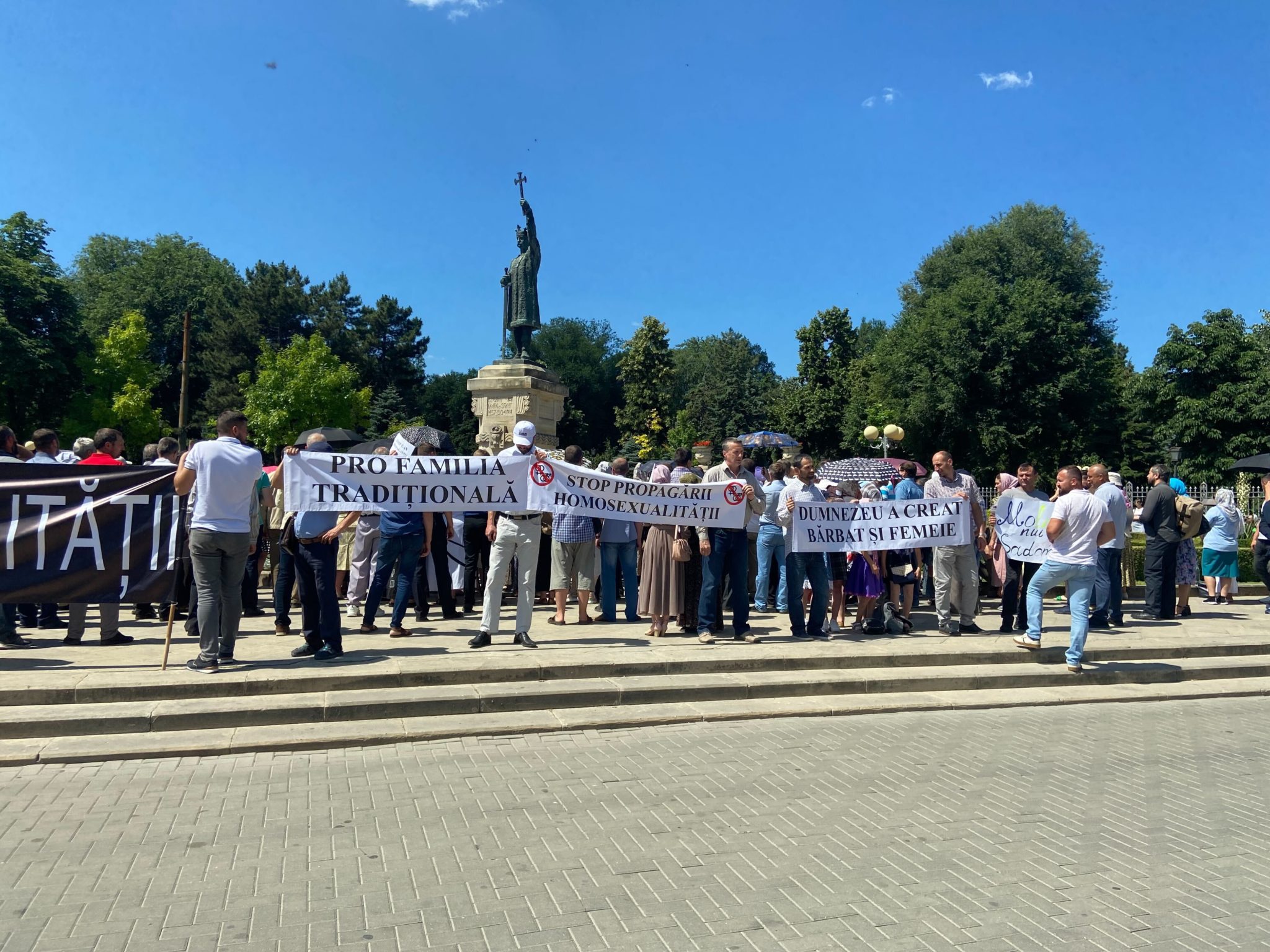 гей парад в молдове фото 31