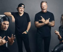 Metallica собрала миллион долларов для украинских беженцев