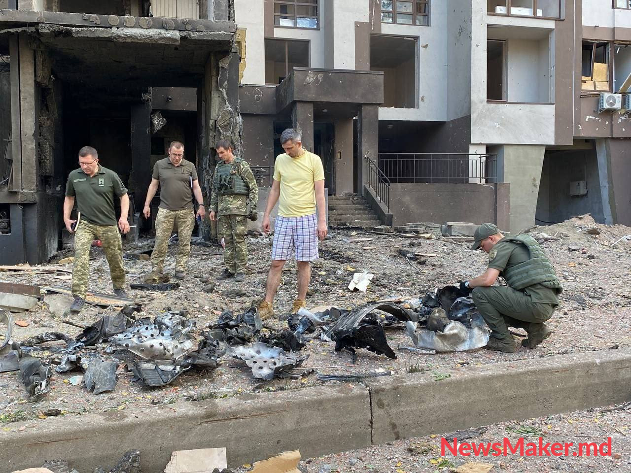 (ВИДЕО) В Киеве ракета упала рядом с детским садом