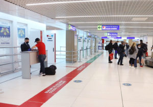 Mai multe controale la Aeroportul din Chișinău: ce trebui să cunoască pasagerii