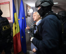 Додон утверждает, что никто из его родственников не покидал Молдову