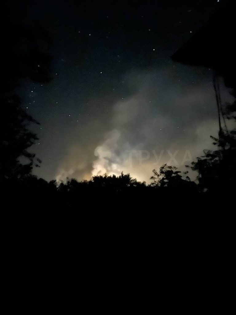 Încă o noapte de foc în Ucraina: Regiunile Harkov, Zaporojie, Nipru - din nou bombardate