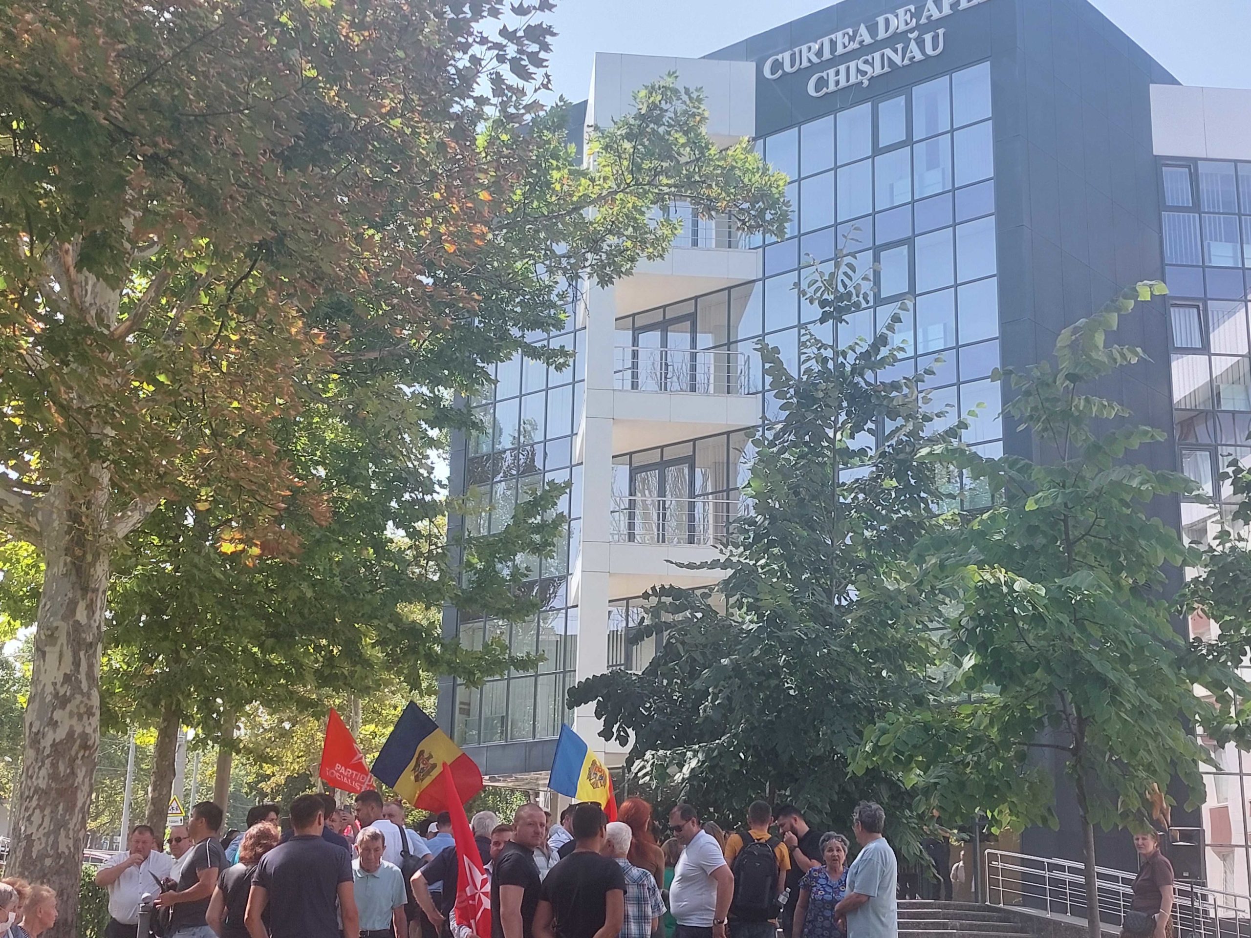 UPDATE Ședința de la Curtea de Apel Chișinău în cazul lui Igor Dodon a fost amânată