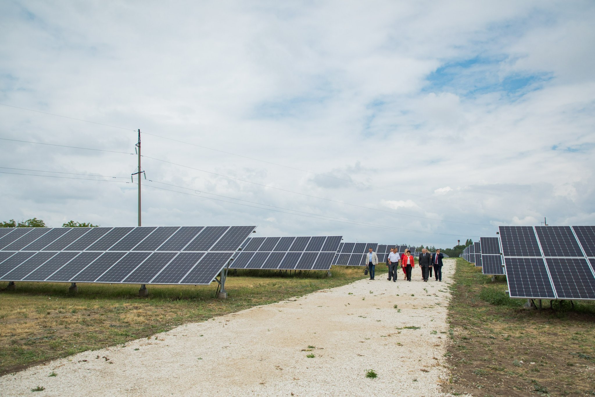 Gavrilița a vizitat cel mai mare parc fotovoltaic din Moldova: Guvernul este în plină pregătire pentru iarnă