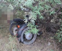 FOTO Accident fatal la Fălești. Motociclistul a murit, iar pasagerul a dispărut
