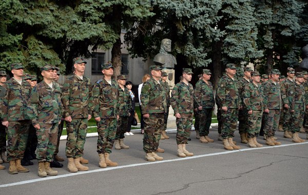 (ФОТО) Молдавская армия получит новые погоны