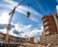 В Кишиневе директора и бухгалтера строительной компании задержали по подозрению в обмане инвесторов
