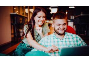 Хочешь развиваться в ИТ-сфере?  Записывайся в ИТ-академию от maib