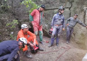 (ФОТО/ВИДЕО) В пещере «Сюрпризная» в Криулянах нашли тело мужчины