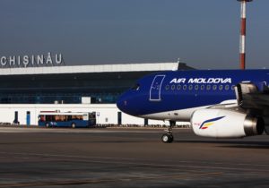 Банкротство или реструктуризация? Air Moldova отреагировала на поиск властями «замены»
