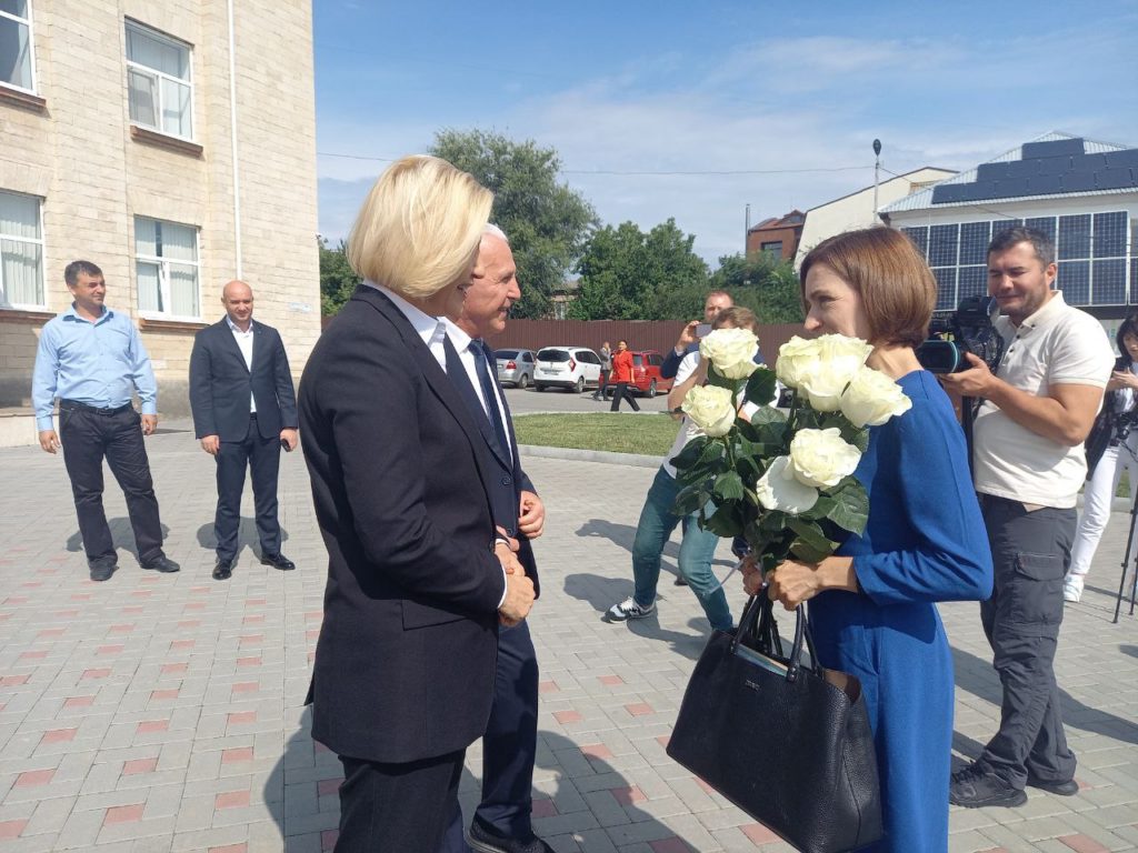 (VIDEO) Irina Vlah i-a reproșat Maiei Sandu că a fost exclusă din agenda vizitei la Comrat