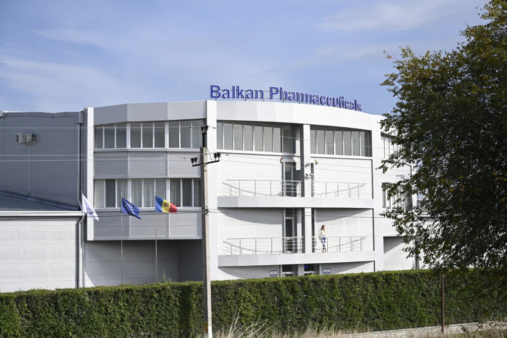 Balkan Pharmaceuticals открыла в Молдове один из крупнейших парков солнечных панелей