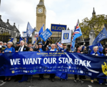 «Хотим нашу звезду обратно». В Лондоне прошла акция в поддержку возвращения Великобритании в ЕС