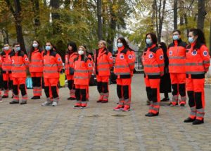 (FOTO) România i-a premiat pe medicii din Moldova, care au ajutat în lupta cu pandemia COVID-19