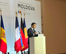Макрон объявил о предоставлении Молдове помощи на €100 млн