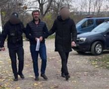 Суд освободил экс-депутата от ДПМ Владимира Андронаки из-под домашнего ареста
