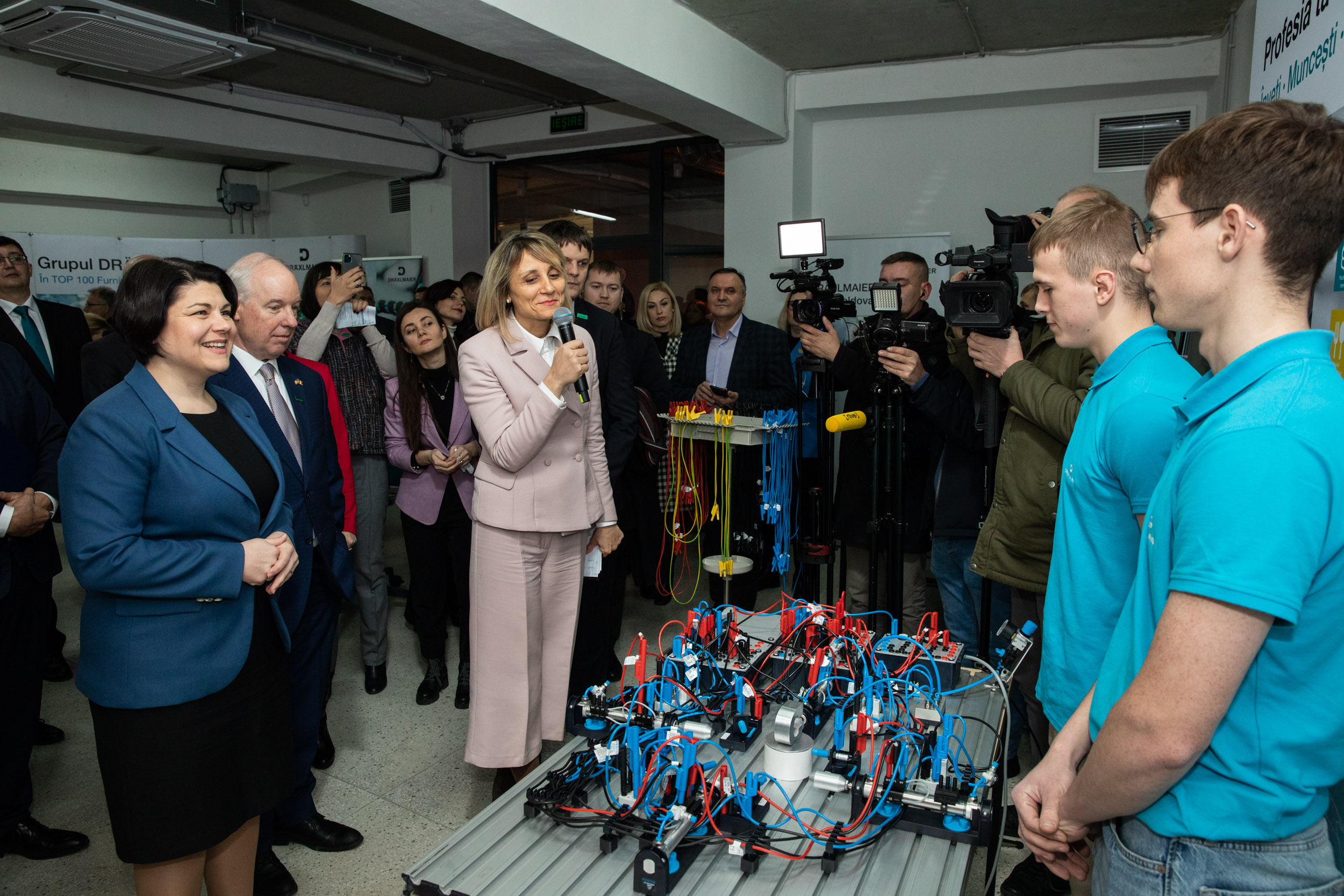 (ФОТО) В Бельцах открыли крупнейший региональный центр инноваций и технологических преобразований