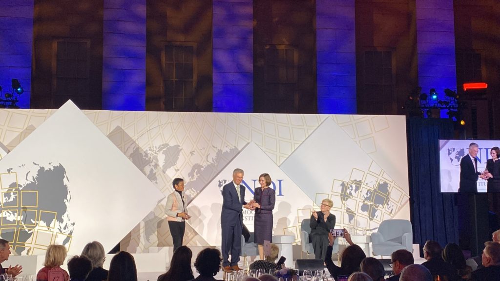 Premiul pentru democrație Madeleine K. Albright 2022 a fost oferit președintei Moldovei Maia Sandu