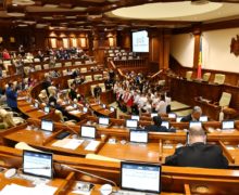 Депутат от PAS: Молдова постепенно присоединится к санкциям против России