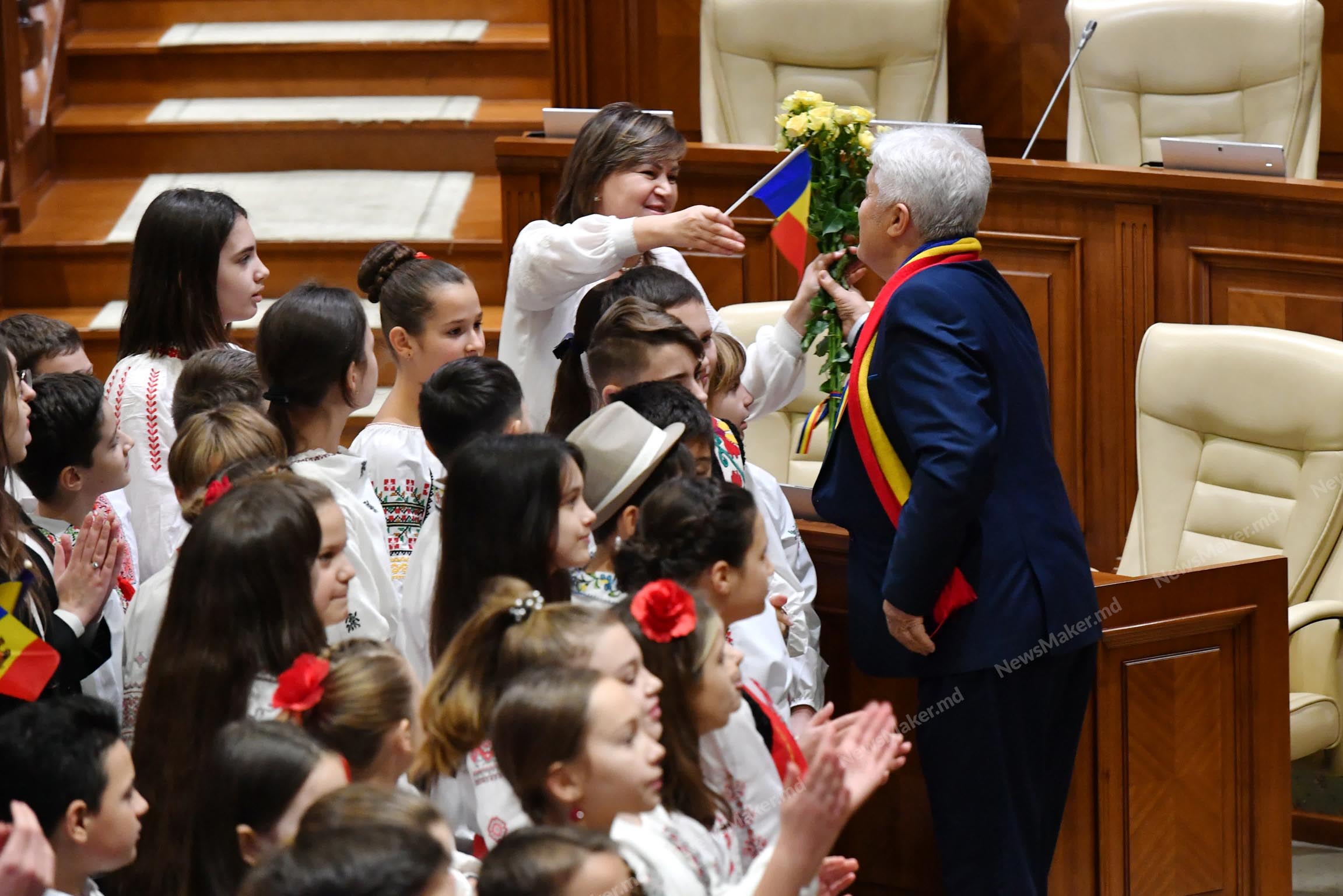 Fotoreportaj NM. Cum a fost marcată Ziua Națională a României în Parlamentul Republicii Moldova 