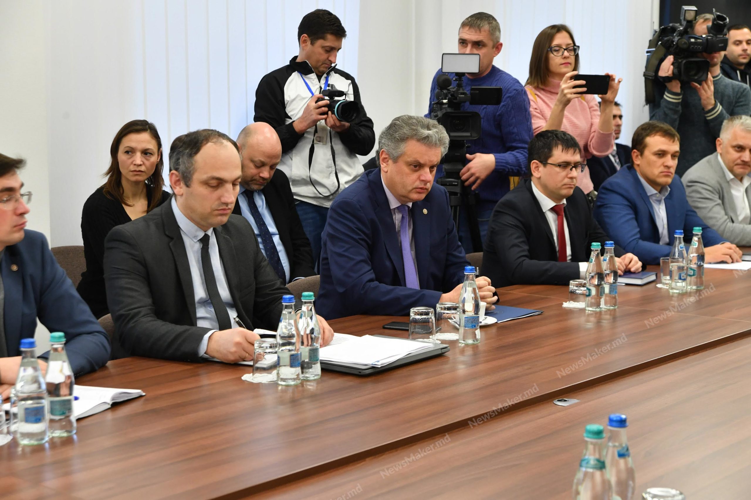 NM Espresso: о переговорах Кишинева и Тирасполя, миллионе Додона и об инвестициях в экономику Молдовы