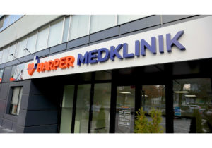Harper Medklinik широко распахнулa двери! Медицинский центр предлагает простую онлайн-запись на прием и лёгкий процесс оплаты