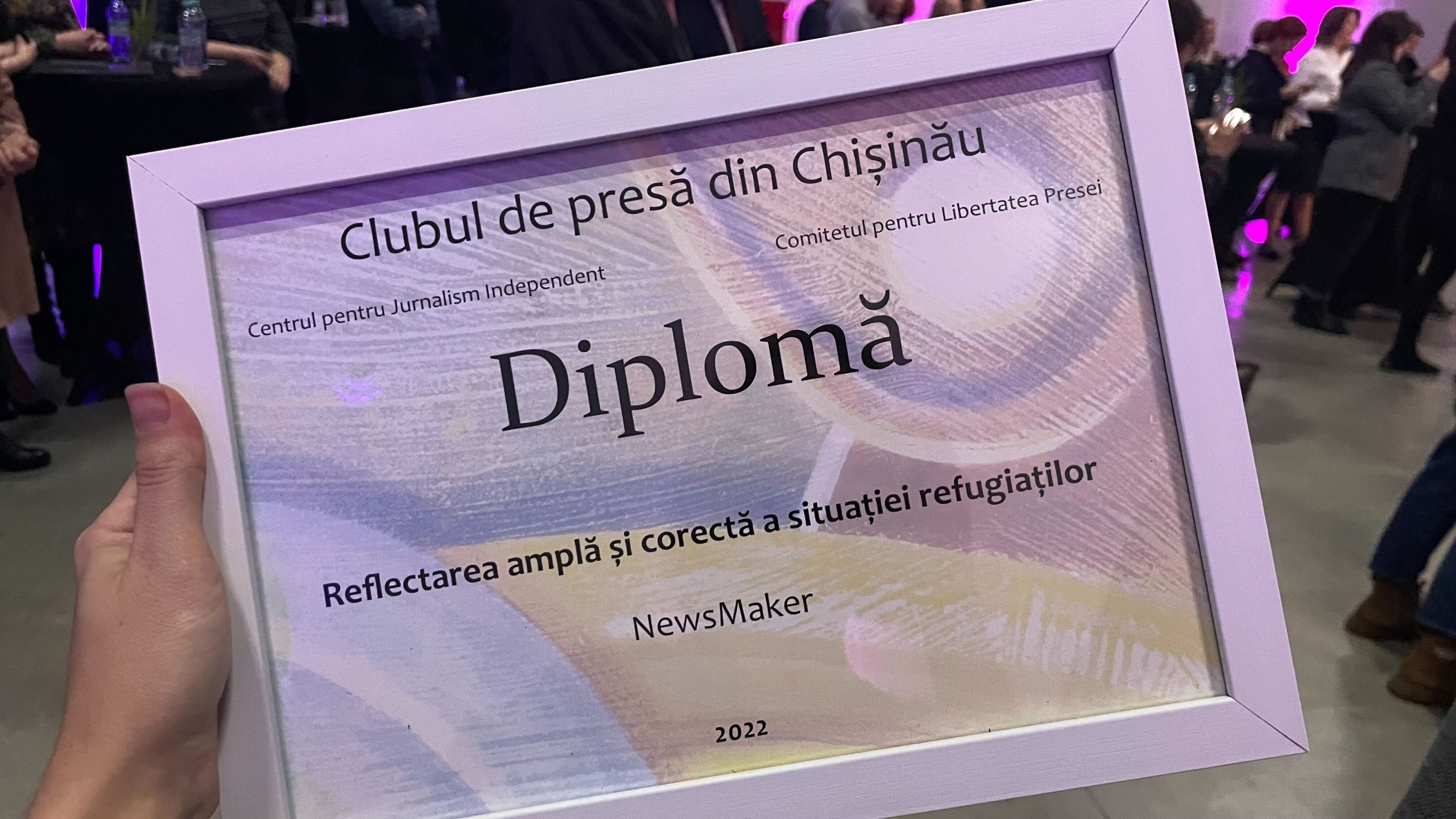Журналисты года. Newsmaker получил специальную премию за корректное освещение ситуации с беженцами