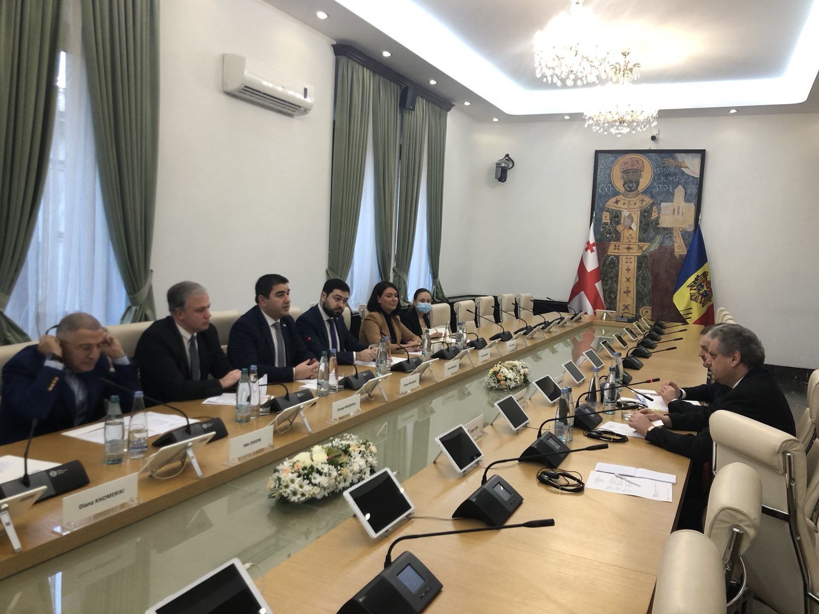 (FOTO) Vicepremierul Oleg Serebrian s-a întâlnit, la Tbilisi, cu prim-ministrul și președintele parlamentului Georgiei