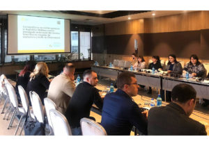 Первый отчет о картировании услуг для поддержки беженцев из Украины публично представили на заседании круглого стола