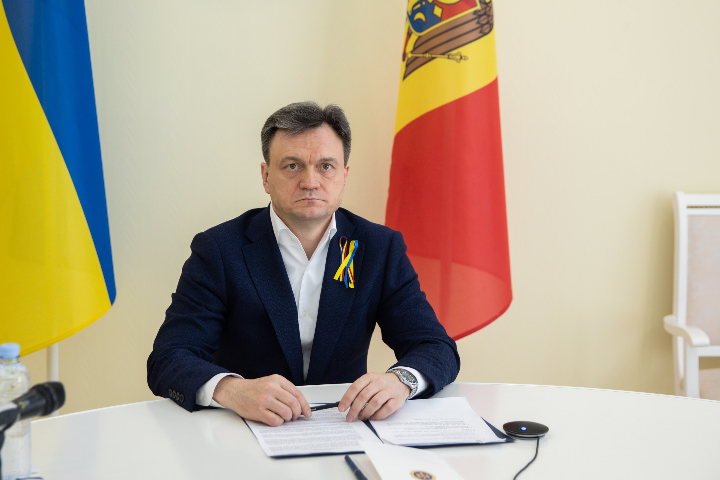 (VIDEO) Dorin Recean, în discuție cu omologul său ucrainean: „Rămânem solidari cu Ucraina și poporul ei”