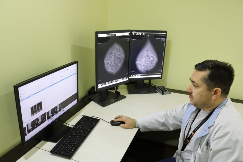 FOTO Investigațiile efectuate la mamografele din Chișinău și Bălți vor fi conectate printr-un sistem digital
