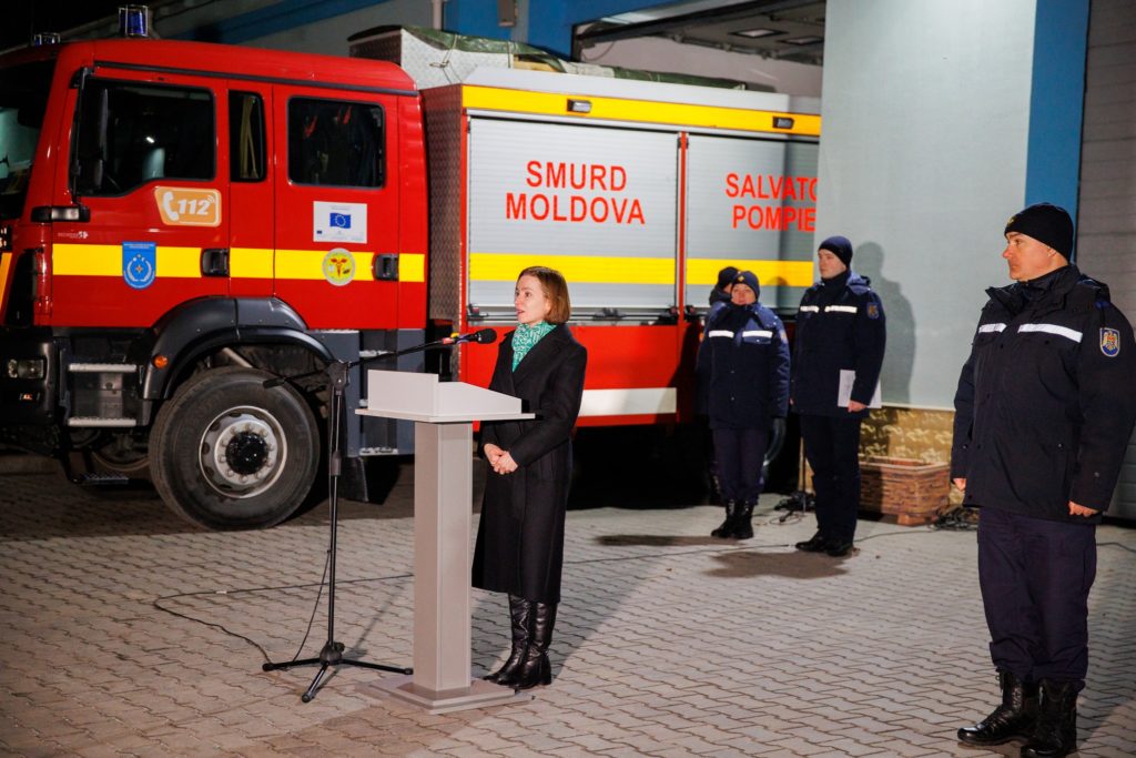 (FOTO) Maia Sandu a discutat cu cei 55 de salvatori moldoveni ai IGSU, care au plecat să ajute la salvarea oamenilor din Turcia